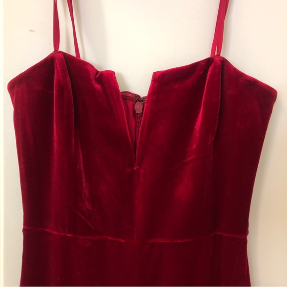 BCBG Maxazria Strapless Velvet Gown - Picture 3 of 7